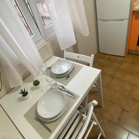 Cerca De Centro Y Playa Apartment *
