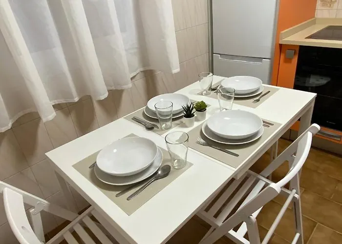 Cerca De Centro Y Playa *